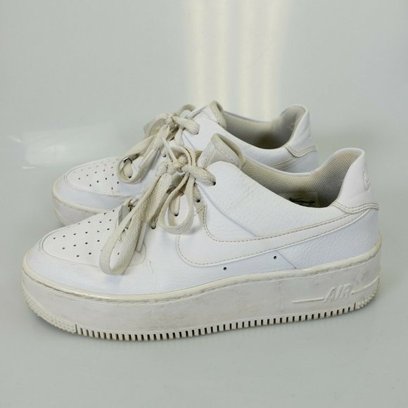 NIKE AIR FORCE 1 LOW SAGE Women's White Sneaker Shoe 8 Athleisure AR5339-100 - Picture 3 of 14